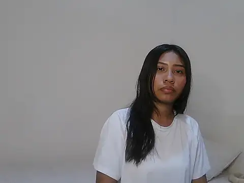 Lumyx Lia online show from 4, 3, 2026