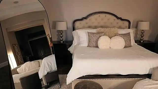 Hot Wife Amber online show from 23, 7, 2026