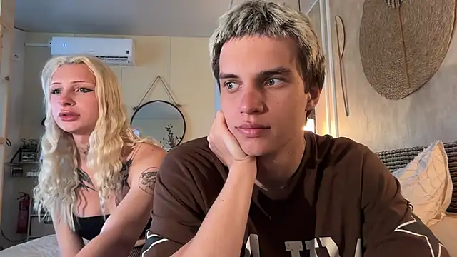 twl8vibe online show from 15, 4, 2026