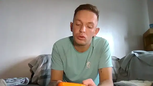 verscub6969 online show from 17, 4, 2026