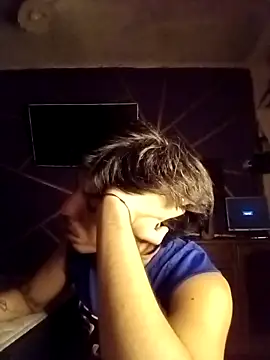 honeymannn online show from 12, 2, 2026