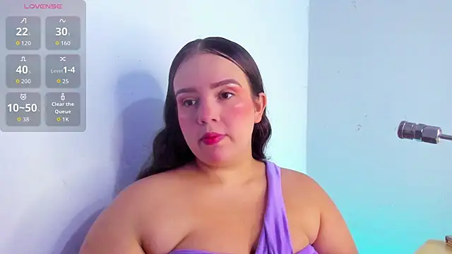Emely pregnantt online show from 29, 7, 2026