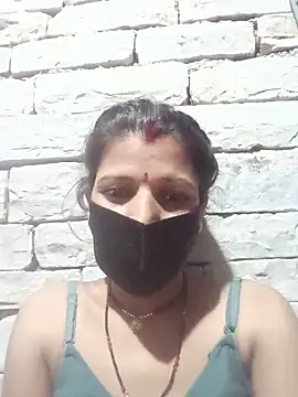 Snapshot of Divya-11431 chatting on 23, 5, 2026 Divya-11431 online show from 23, 5, 2026