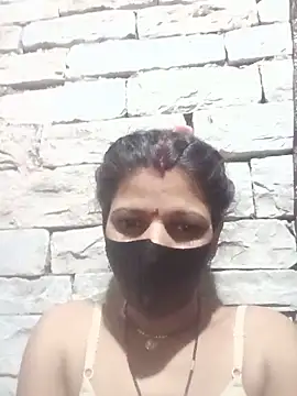 Snapshot of Divya-11431 chatting on 25, 5, 2026 Divya-11431 online show from 25, 5, 2026
