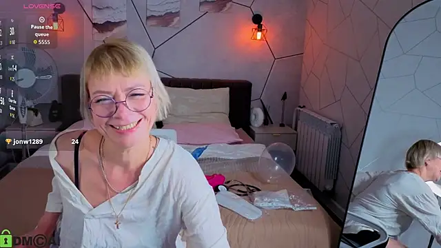 Snapshot of Ann_Annise chatting on 22, 7, 2026 Ann Annise online show from 22, 7, 2026