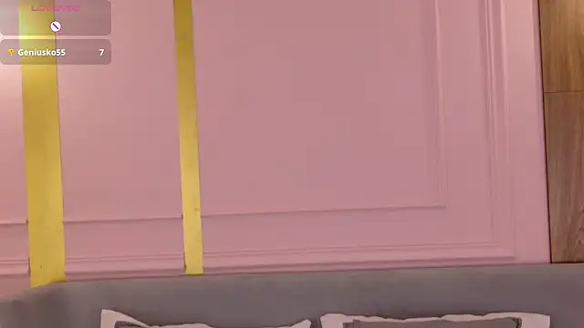 VivanWestwood online show from 20, 4, 2026