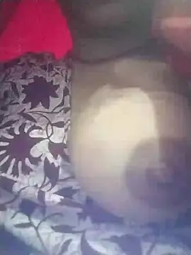 Julilodhi8695 online show from 20, 4, 2026