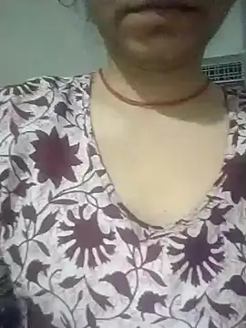 Julilodhi8695 online show from 15, 4, 2026