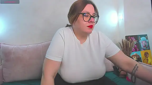 Valery Grand online show from 5, 3, 2026