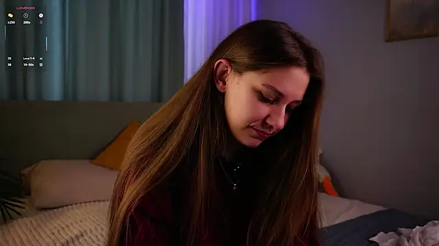 ShantellAngulo online show from 18, 4, 2026