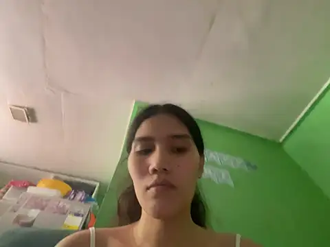 Snapshot of Sweetiebabe25 chatting on 26, 4, 2026 Sweetiebabe25 online show from 26, 4, 2026