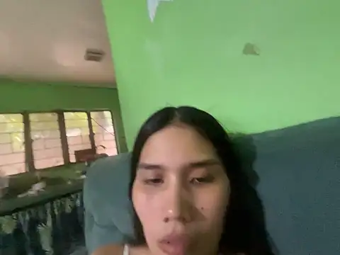 Sweetiebabe25 online show from 19, 4, 2026