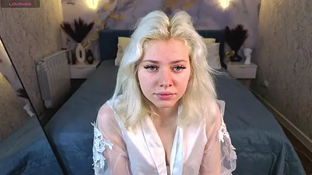 Snapshot of Kate_Krose chatting on 2, 3, 2026 Kate Krose online show from 2, 3, 2026