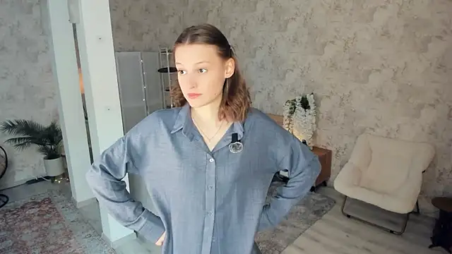 LianneBynon online show from 8, 2, 2026