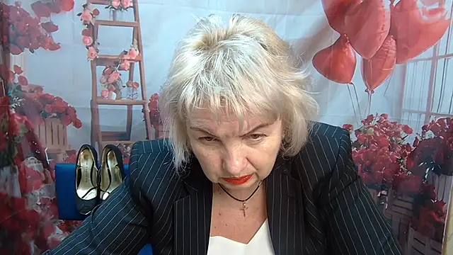 Snapshot of RenataDaster chatting on 12, 5, 2026 RenataDaster online show from 12, 5, 2026