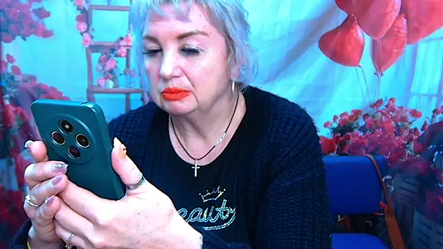 Snapshot of RenataDaster chatting on 25, 4, 2026 RenataDaster online show from 25, 4, 2026