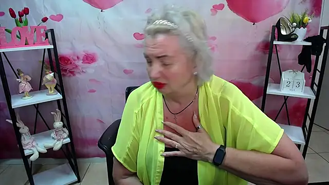 Snapshot of RenataDaster chatting on 23, 5, 2026 RenataDaster online show from 23, 5, 2026