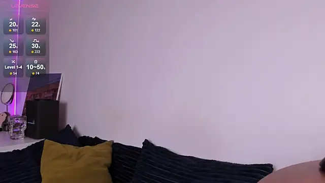 miabellee  online show from 13, 5, 2026