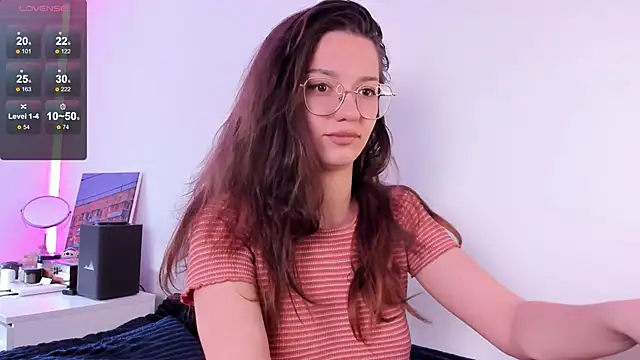 miabellee  online show from 12, 6, 2026