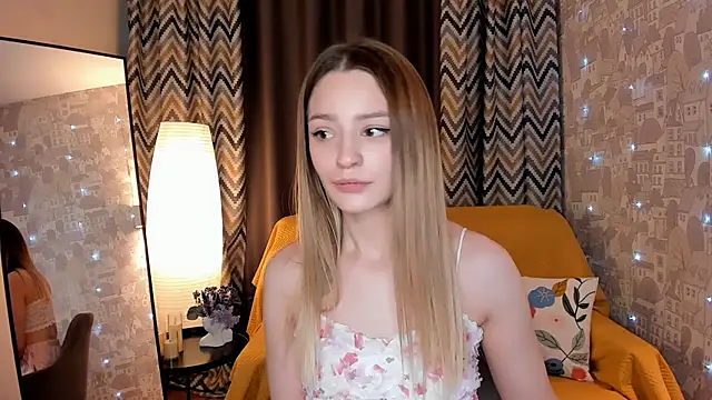 cherrykississ online show from 10, 2, 2026