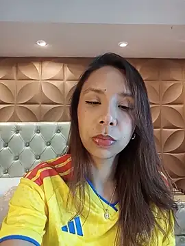 Snapshot of MiaSantana_ chatting on 17, 6, 2026 MiaSantana online show from 17, 6, 2026