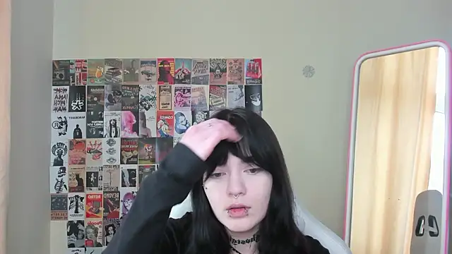 Emma Darkkk online show from 8, 2, 2026