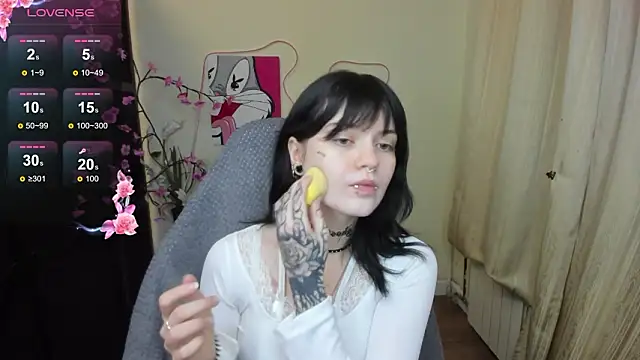 Emma Darkkk online show from 13, 2, 2026