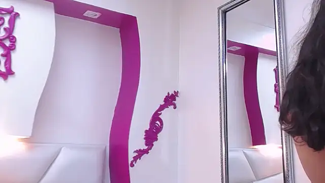 Keiry Paloma online show from 5, 4, 2026