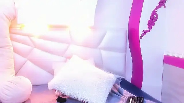 Keiry Paloma online show from 10, 4, 2026