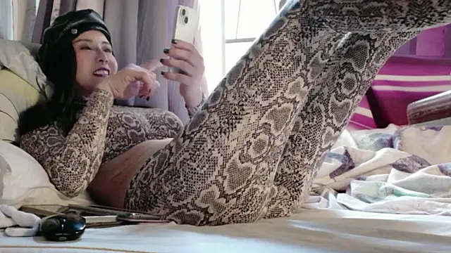 lenanane0126 online show from 23, 3, 2026