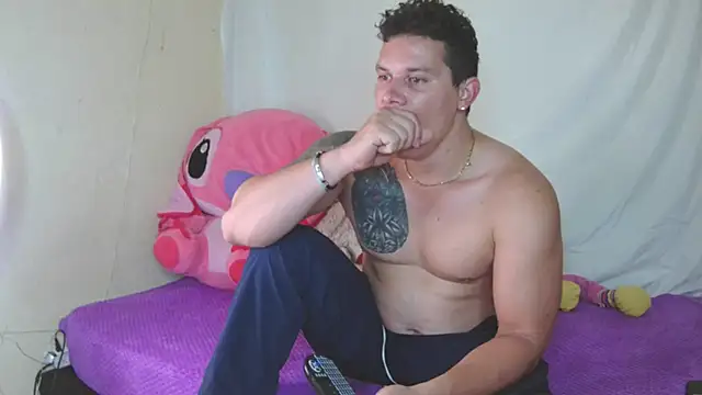 Eternalfuego online show from 10, 2, 2026