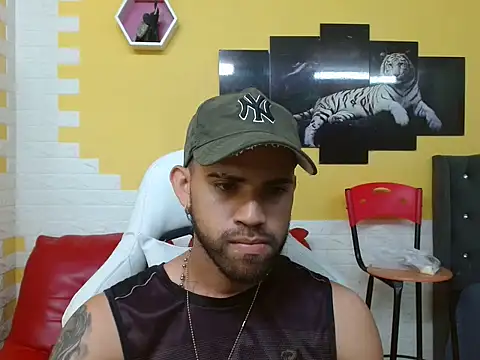 Snapshot of chacorta_ chatting on 7, 5, 2026 chacorta online show from 7, 5, 2026