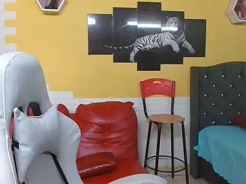 Snapshot of chacorta_ chatting on 27, 5, 2026 chacorta online show from 27, 5, 2026