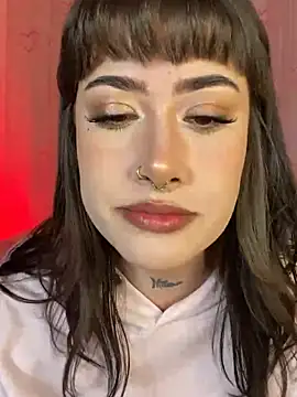 Snapshot of Tamara_uwu chatting on 18, 6, 2026 Tamara uwu online show from 18, 6, 2026