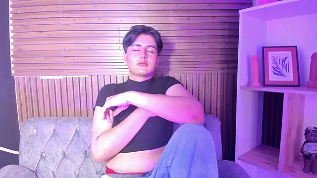 noahWolff  online show from 12, 2, 2026