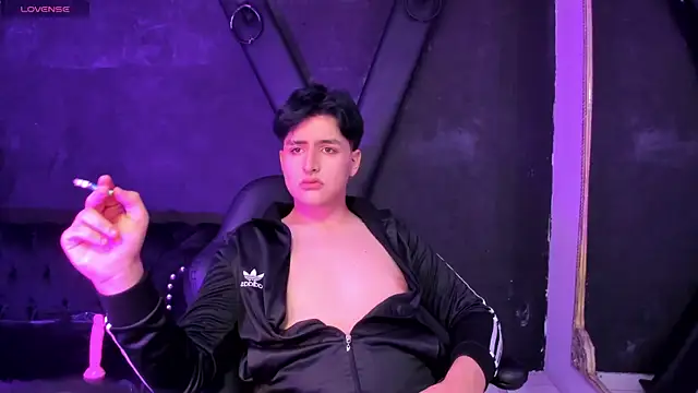 noahWolff  online show from 5, 2, 2026