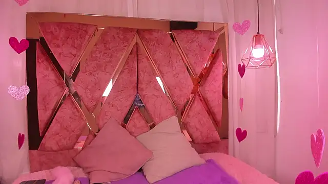 shantal cooper  online show from 14, 2, 2026