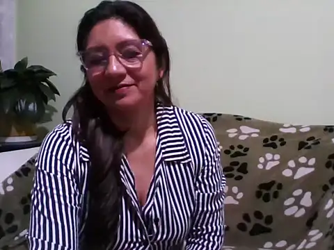 pamela sexy23 online show from 9, 2, 2026