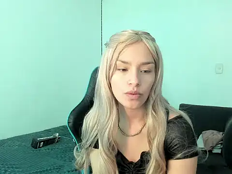 Megan Blue  online show from 17, 2, 2026