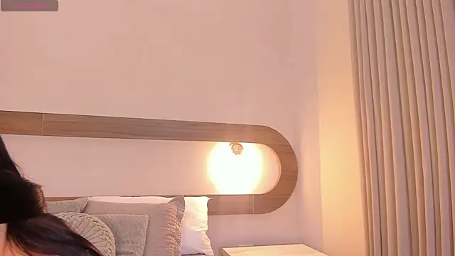 Snapshot of Violeta_sum chatting on 11, 5, 2026 Violeta sum online show from 11, 5, 2026