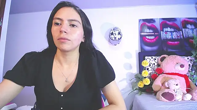 Snapshot of lika_little0 chatting on 20, 6, 2026 lika little0 online show from 20, 6, 2026