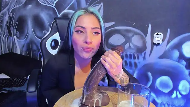 Cherry jenklins87 online show from 20, 4, 2026