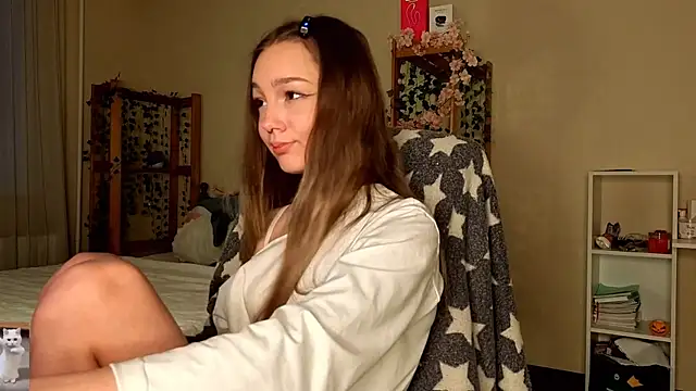 HoneyComfy online show from 17, 2, 2026