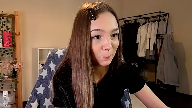 HoneyComfy online show from 3, 4, 2026