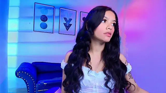Maddie T18 online show from 22, 5, 2026