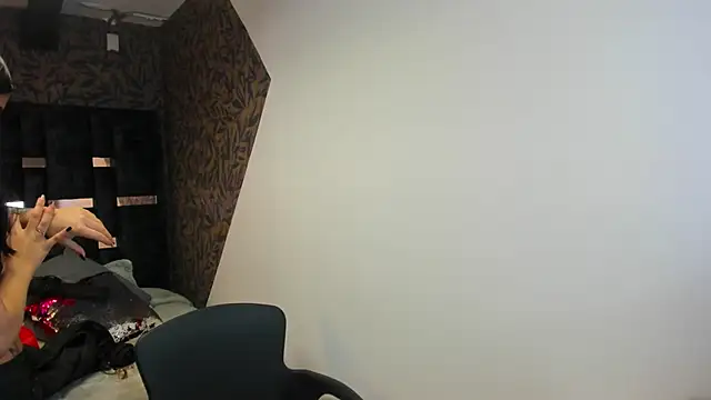 Emily  Cute   online show from 25, 2, 2026