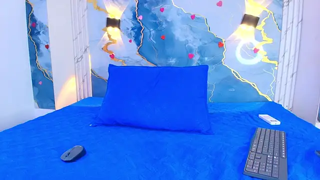 crystal love08 online show from 26, 4, 2026