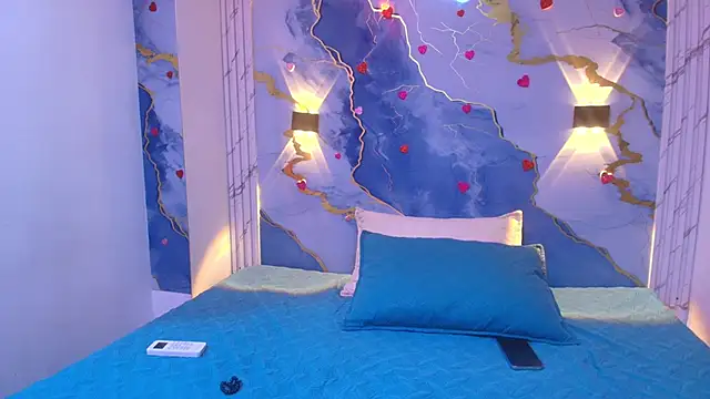 crystal love08 online show from 13, 4, 2026