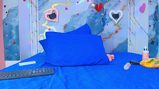 crystal love08 online show from 25, 2, 2026