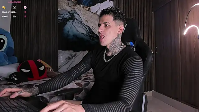 trisstann  online show from 7, 4, 2026